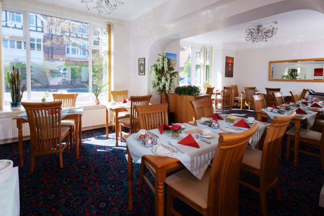 Minton Lodge Hotel Борнмут Экстерьер фото